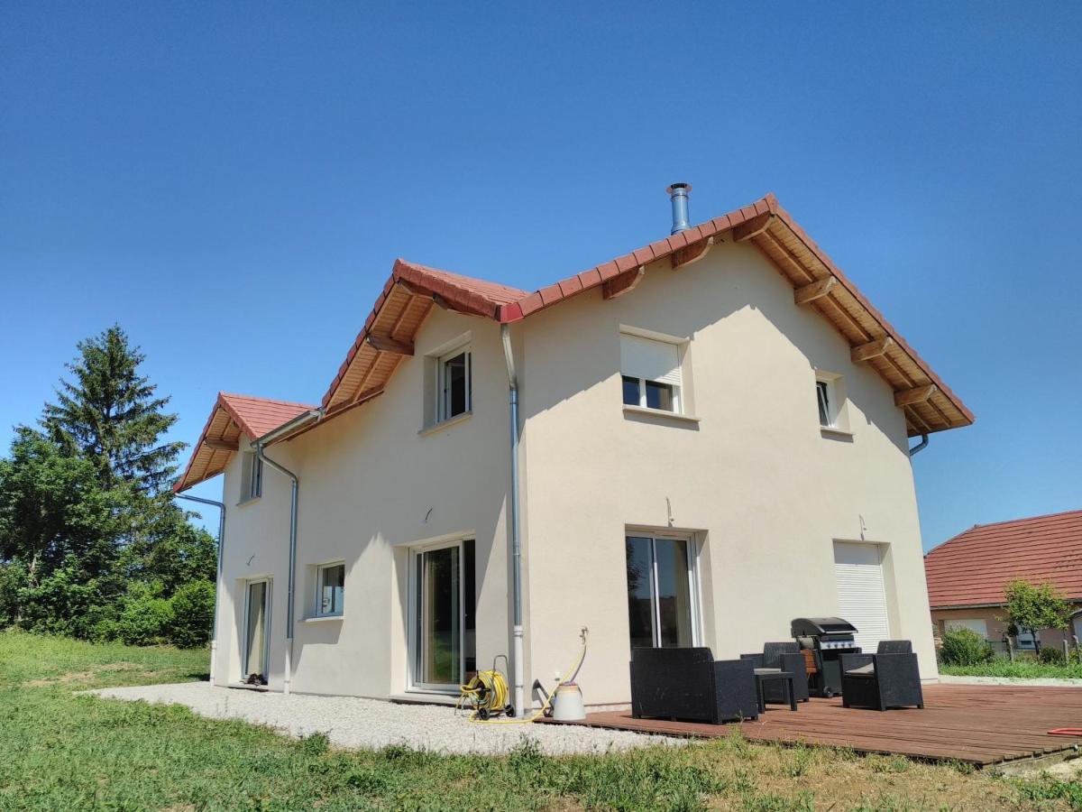 La Villa D A Cote Marigny, Lac De Chalain Mont-Sur-Monnet Eksteriør bilde